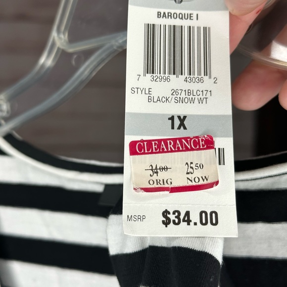 B&W Stripe Style&Co top - Picture 9 of 10